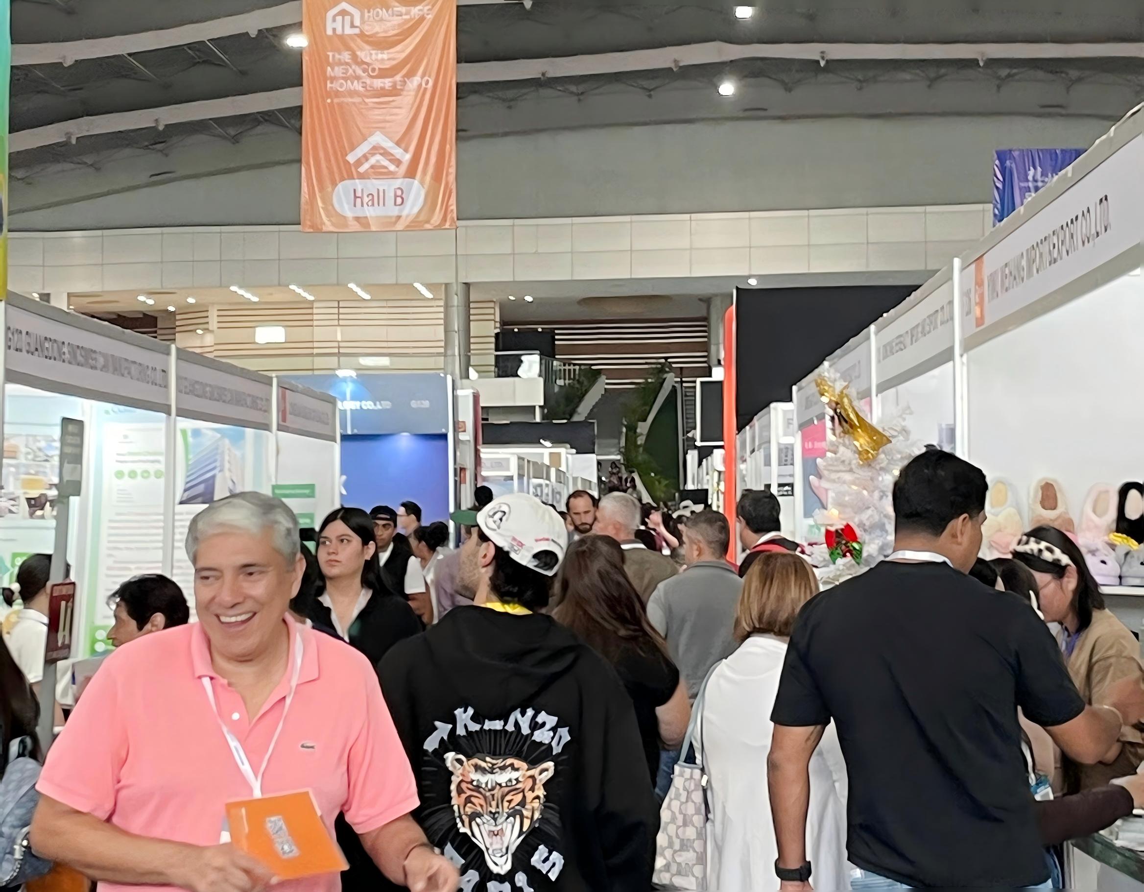 3天，25,000+人次专业买家，AI助力现场订单狂揽！HOMELIFE墨西哥展完美收官！2026再相约！