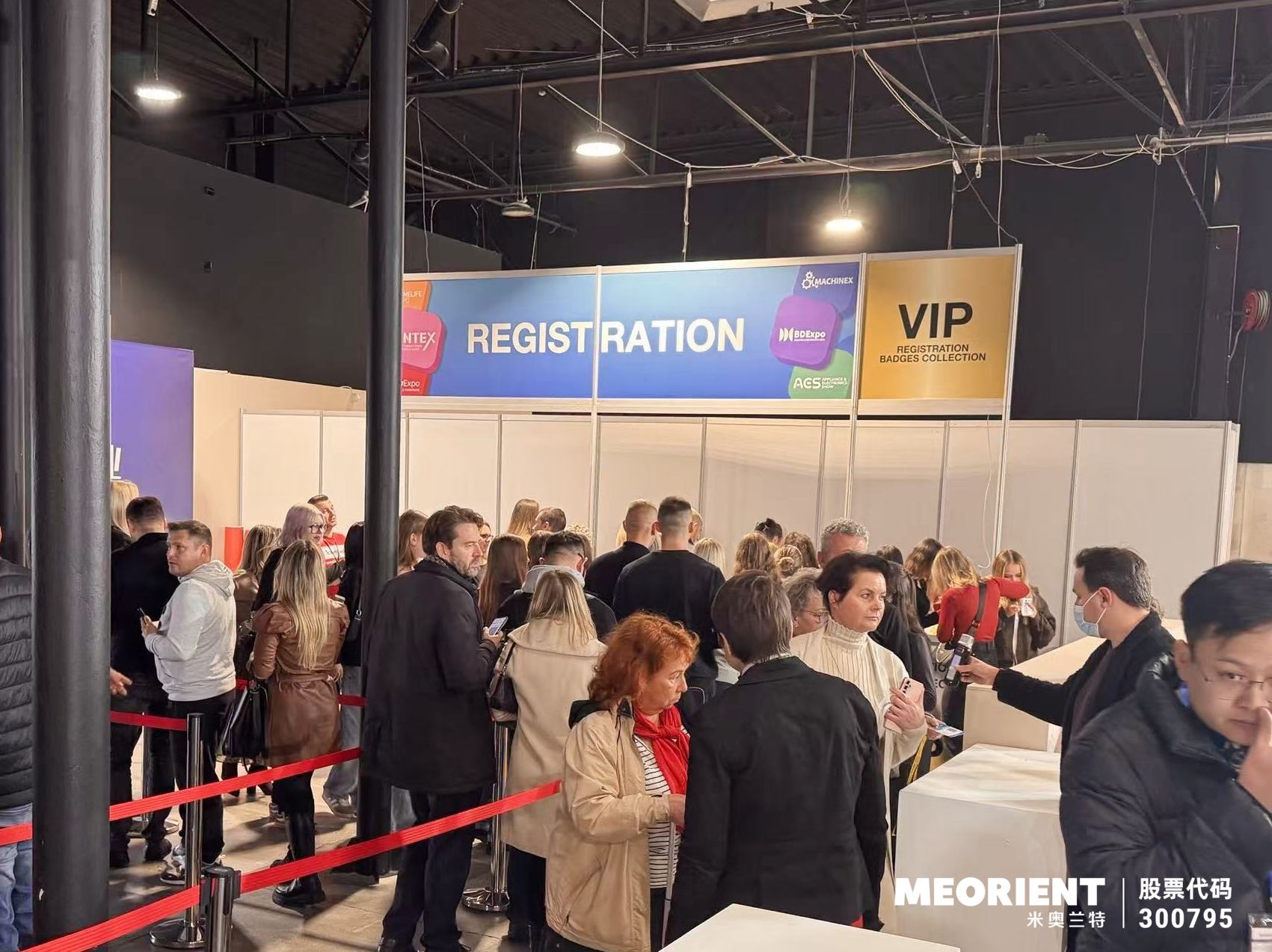 China-Europe Resonance Kicks Off with a Bang! HOMELIFE Poland Exhibition Grandly Opens, Igniting the First-Day Frenzy of the 'Trade Feast'!